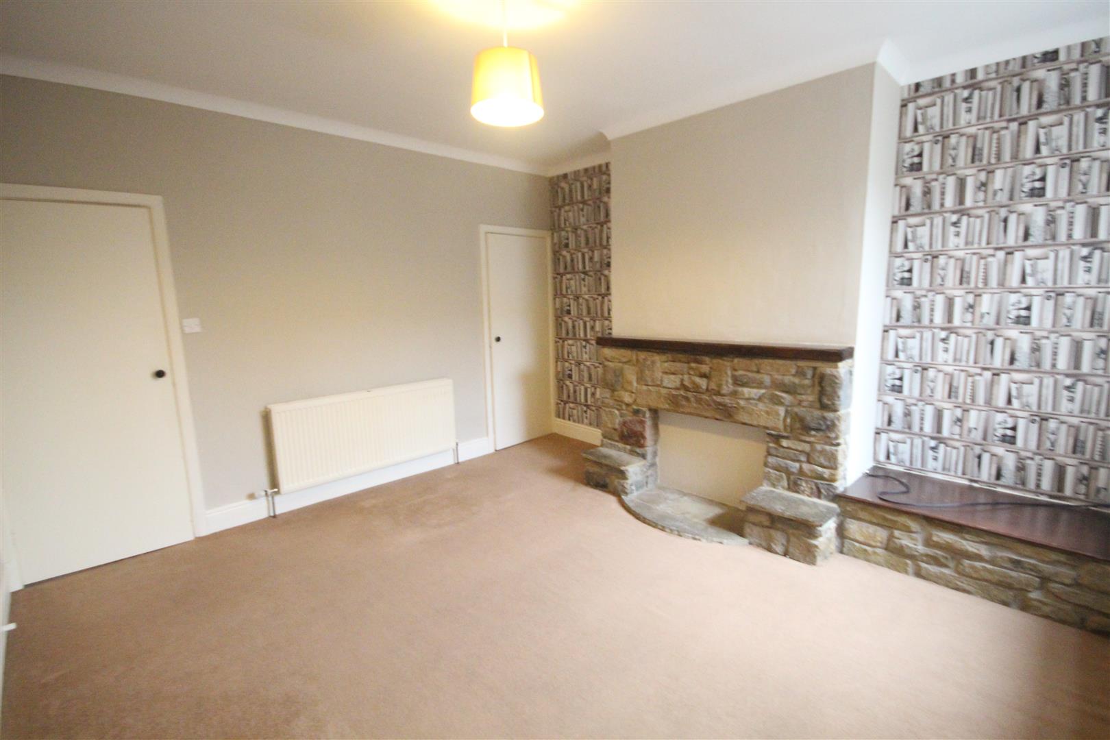 2 bedroom mid terrace house To Let in Barnoldswick - IMG_6236.jpg